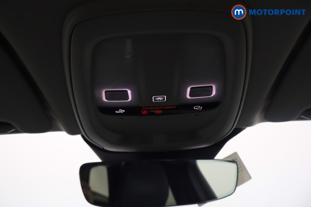 Volvo Xc60 Plus Automatic Petrol SUV - Stock Number (1662741) - 2nd supplementary image