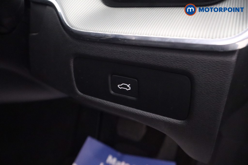 Volvo Xc60 Plus Automatic Petrol SUV - Stock Number (1662741) - 14th supplementary image