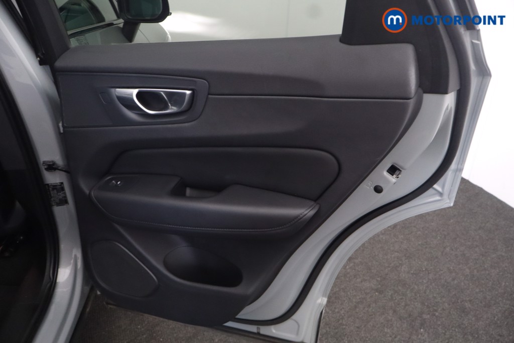 Volvo Xc60 Plus Automatic Petrol SUV - Stock Number (1662741) - 25th supplementary image