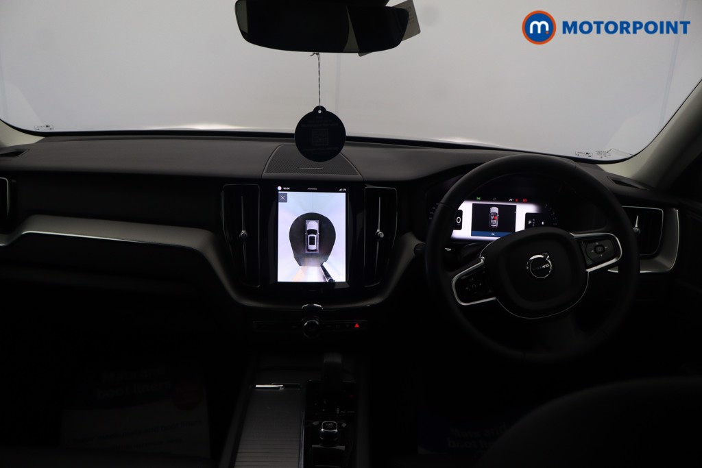 Volvo Xc60 Plus Automatic Petrol SUV - Stock Number (1662741) - 1st supplementary image