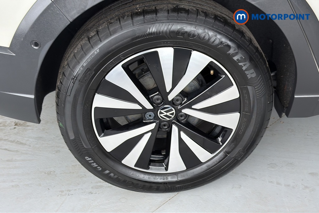 Volkswagen Taigo Life Manual Petrol SUV - Stock Number (1662796) - 46th supplementary image