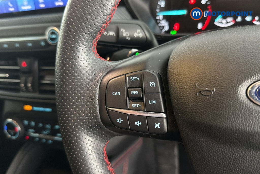 Ford Focus St-Line X Manual Petrol Hatchback - Stock Number (1662922) - 4th supplementary image