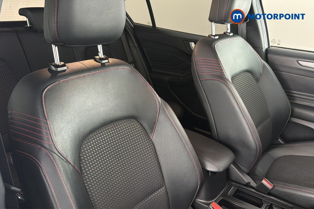 Ford Focus St-Line X Manual Petrol Hatchback - Stock Number (1662922) - 22nd supplementary image