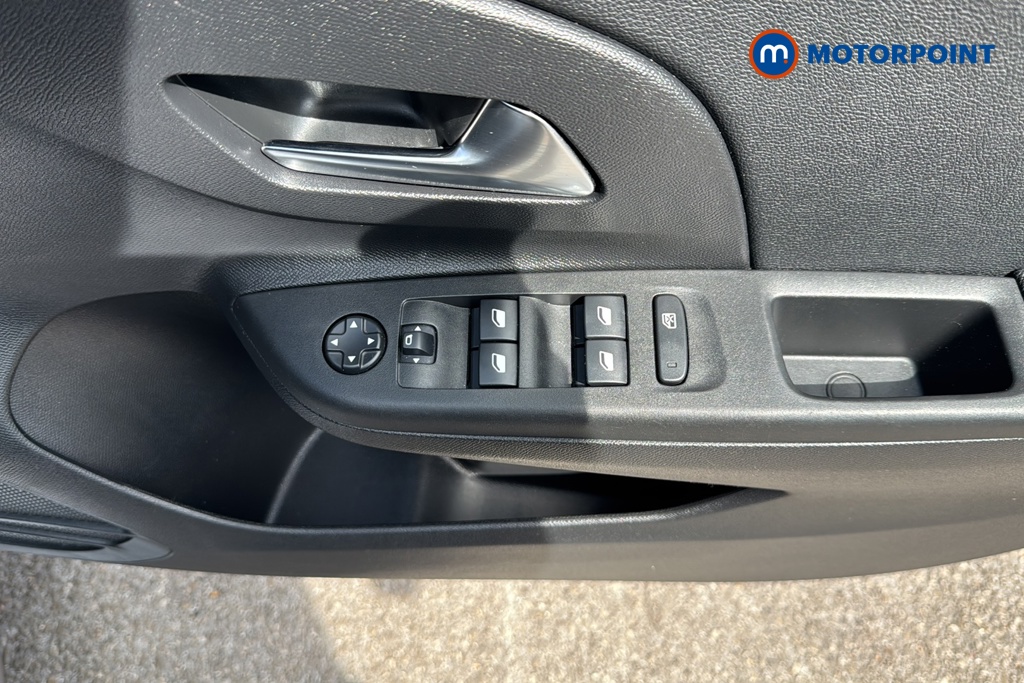 Vauxhall Corsa GS Manual Petrol Hatchback - Stock Number (1663173) - 19th supplementary image
