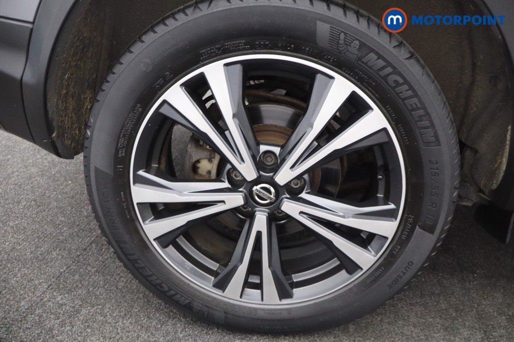 Nissan Qashqai N-Connecta Manual Petrol SUV - Stock Number (1663182) - 13th supplementary image