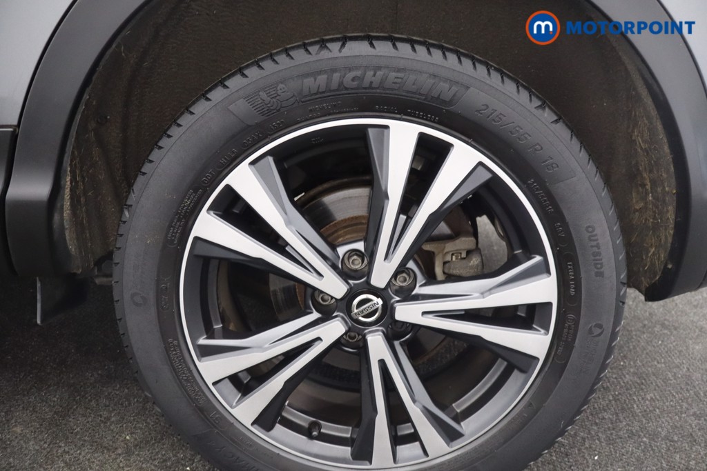 Nissan Qashqai N-Connecta Manual Petrol SUV - Stock Number (1663182) - 17th supplementary image