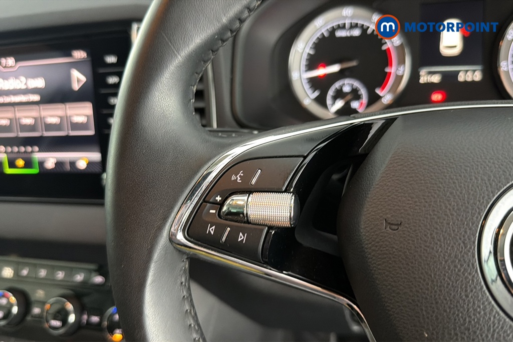 Skoda Karoq Se L Automatic Petrol SUV - Stock Number (1663243) - 4th supplementary image