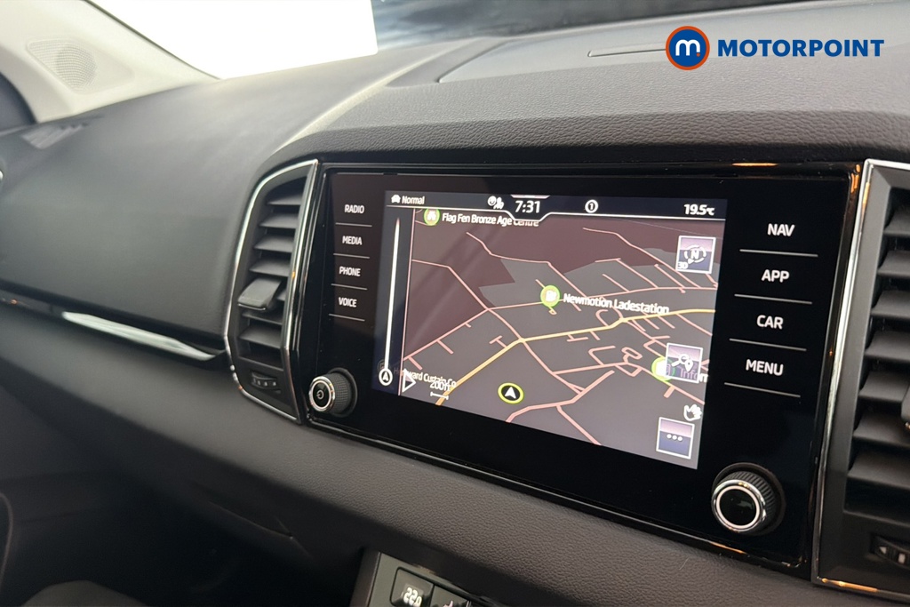 Skoda Karoq Se L Automatic Petrol SUV - Stock Number (1663243) - 9th supplementary image