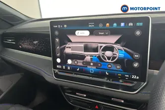 Volkswagen Passat R-Line Automatic Petrol Plug-In Hybrid Estate - Stock Number (1663375) - 12th supplementary image