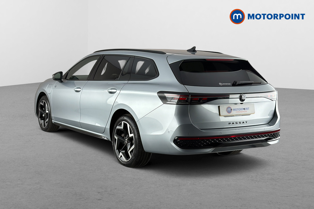Volkswagen Passat R-Line Automatic Petrol Plug-In Hybrid Estate - Stock Number (1663375) - Drivers side rear corner