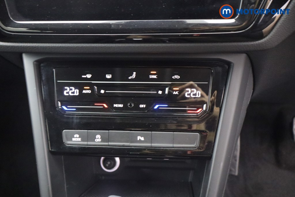 Volkswagen Touran SEL Automatic Petrol People Carrier - Stock Number (1663440) - 3rd supplementary image