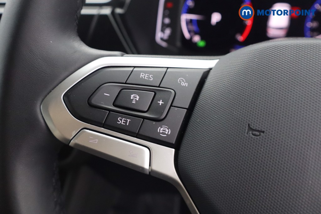 Volkswagen Touran SEL Automatic Petrol People Carrier - Stock Number (1663440) - 6th supplementary image