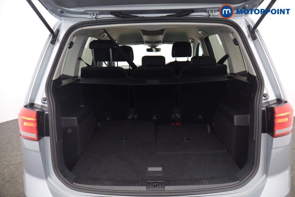 Volkswagen Touran SEL Automatic Petrol People Carrier - Stock Number (1663440) - 12th supplementary image