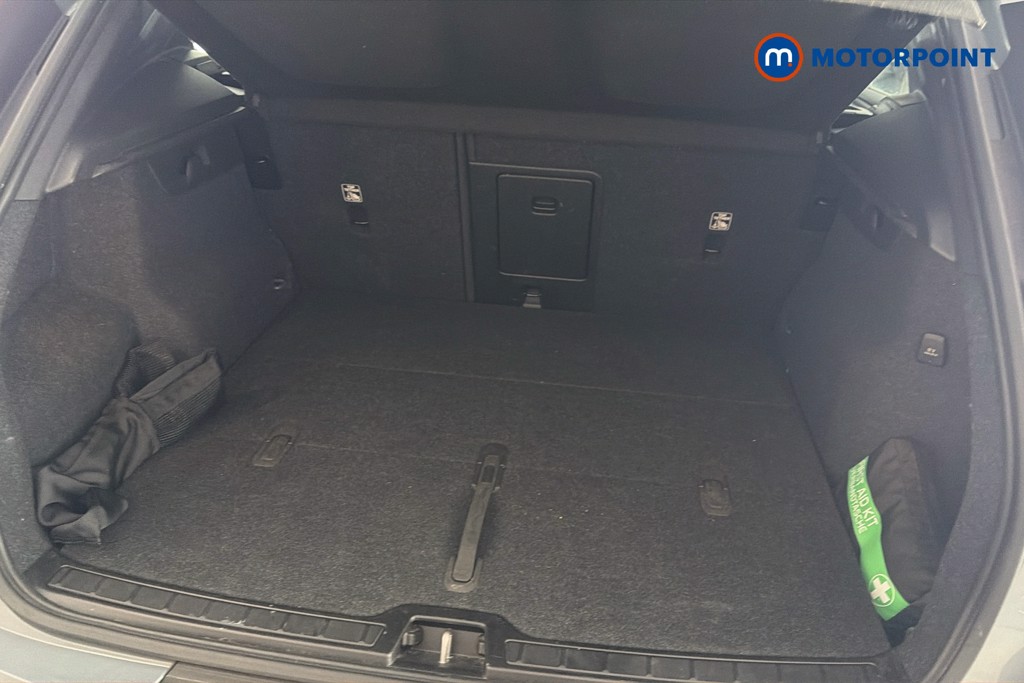 Volvo Xc40 Plus Automatic Petrol SUV - Stock Number (1664040) - 33rd supplementary image