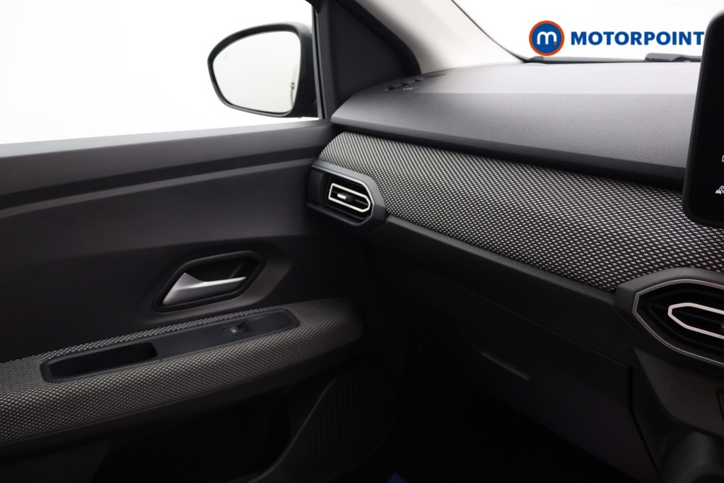 Dacia Jogger Expression Manual Petrol People Carrier - Stock Number (1664275) - 10th supplementary image