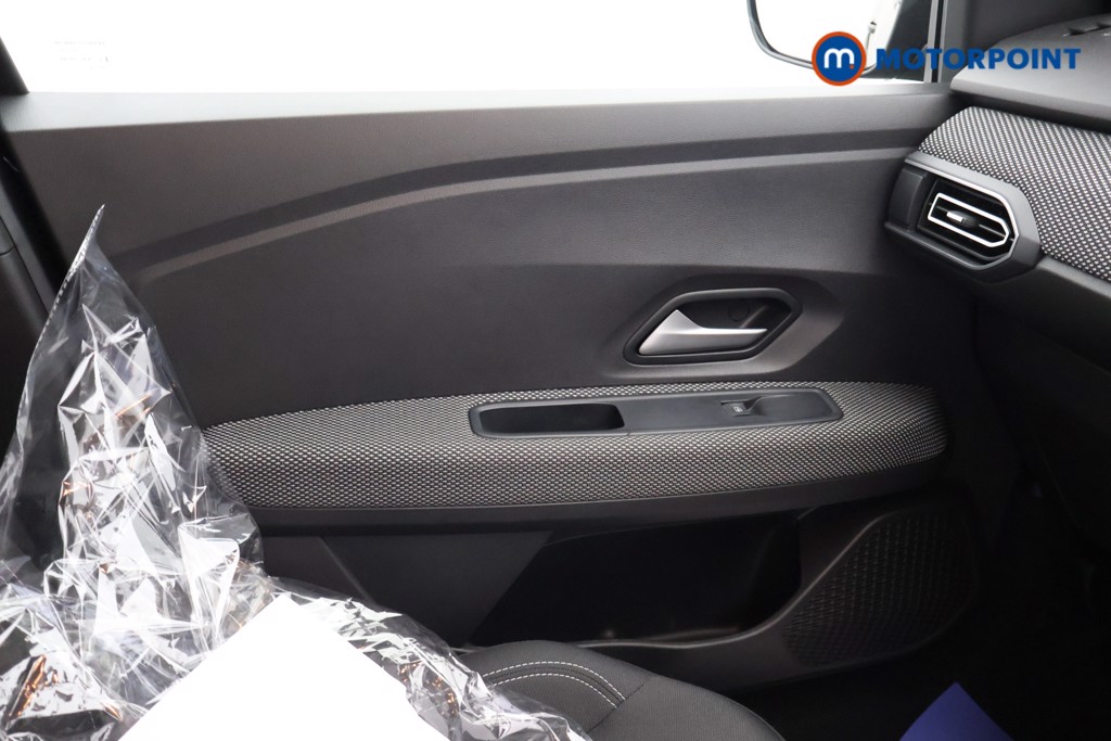 Dacia Jogger Expression Manual Petrol People Carrier - Stock Number (1664275) - 11th supplementary image
