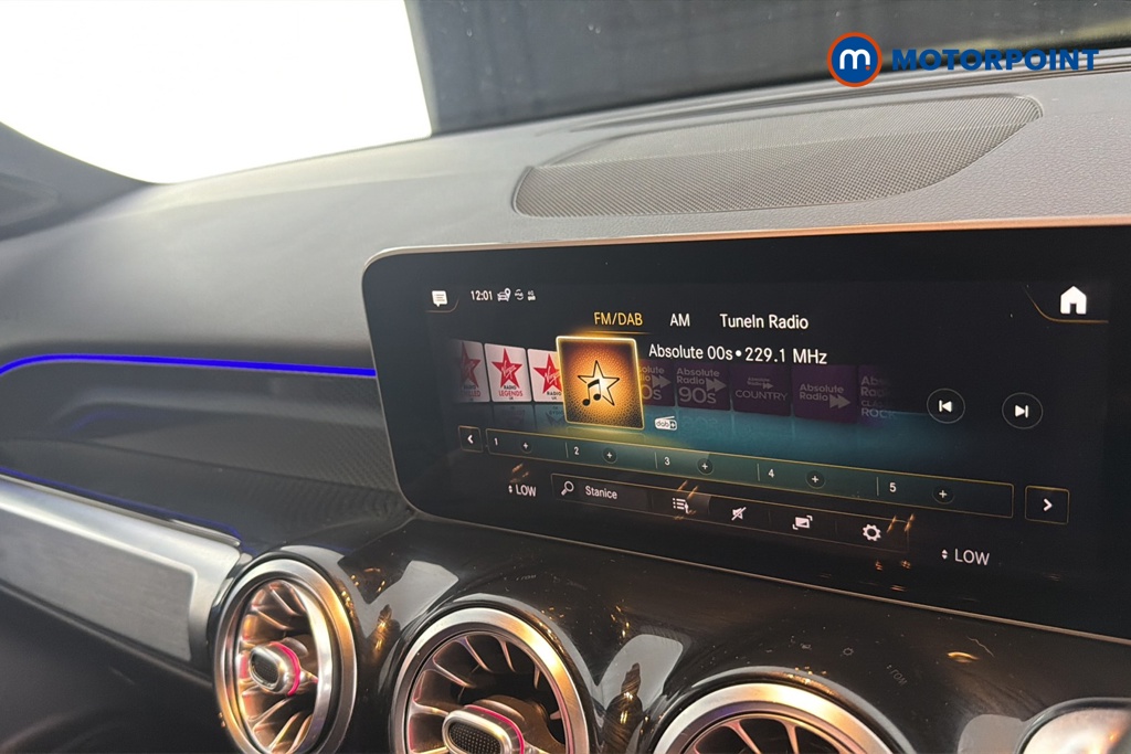 Mercedes-Benz GLB Amg Line Automatic Diesel SUV - Stock Number (1640539) - 8th supplementary image