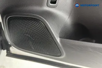 Mercedes-Benz GLB Amg Line Automatic Diesel SUV - Stock Number (1640539) - 21st supplementary image