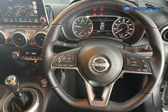 Nissan Juke N-Connecta Manual Petrol SUV - Stock Number (1655915) - 2nd supplementary image