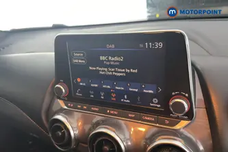 Nissan Juke N-Connecta Manual Petrol SUV - Stock Number (1655915) - 8th supplementary image