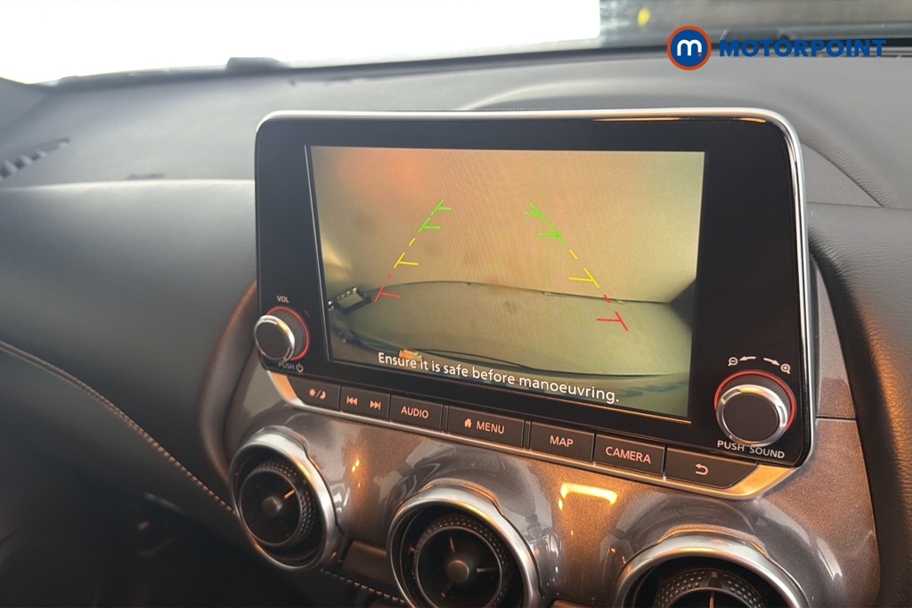 Nissan Juke N-Connecta Manual Petrol SUV - Stock Number (1655915) - 13th supplementary image