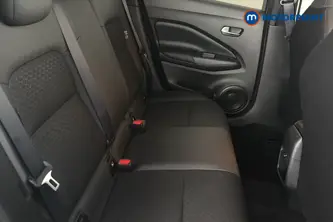Nissan Juke N-Connecta Manual Petrol SUV - Stock Number (1655915) - 25th supplementary image