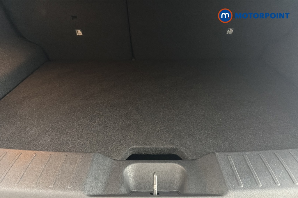 Nissan Juke N-Connecta Manual Petrol SUV - Stock Number (1655915) - 30th supplementary image