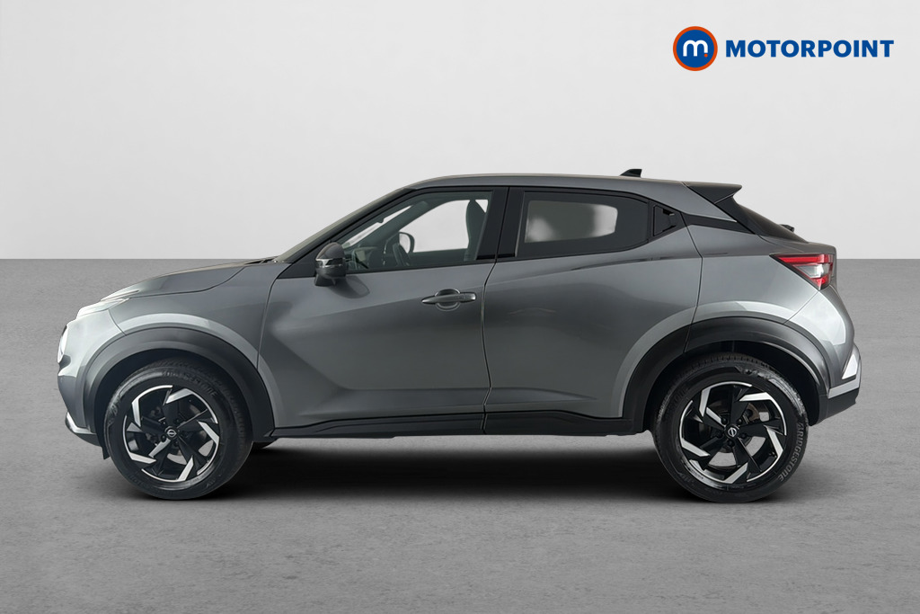 Nissan Juke N-Connecta Manual Petrol SUV - Stock Number (1655915) - Drivers side