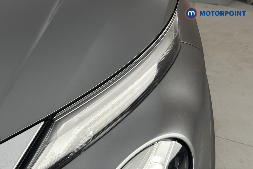 Nissan Juke N-Connecta Manual Petrol SUV - Stock Number (1655915) - 42nd supplementary image