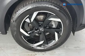 Nissan Juke N-Connecta Manual Petrol SUV - Stock Number (1655915) - 47th supplementary image