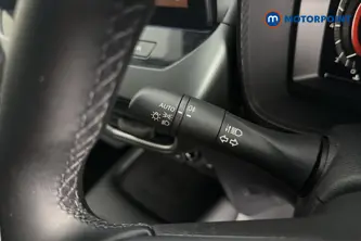Nissan Juke N-Connecta Manual Petrol SUV - Stock Number (1659274) - 5th supplementary image