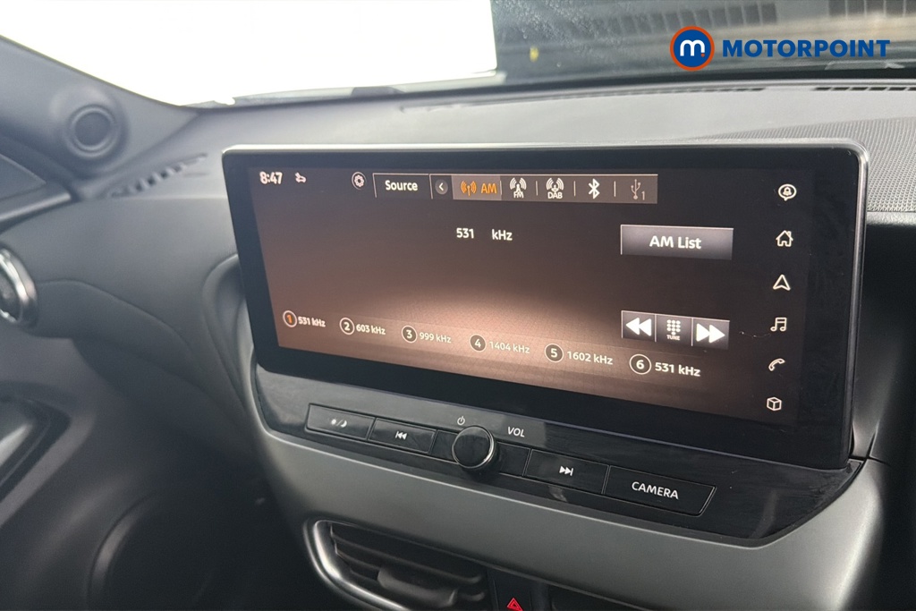 Nissan Juke N-Connecta Manual Petrol SUV - Stock Number (1659274) - 8th supplementary image