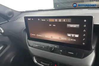 Nissan Juke N-Connecta Manual Petrol SUV - Stock Number (1659274) - 8th supplementary image