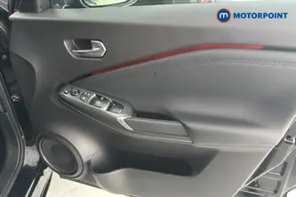Nissan Juke N-Connecta Manual Petrol SUV - Stock Number (1659274) - 18th supplementary image