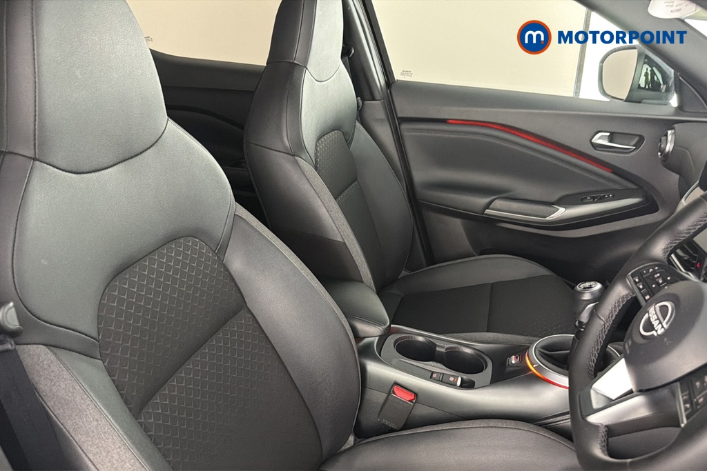 Nissan Juke N-Connecta Manual Petrol SUV - Stock Number (1659274) - 22nd supplementary image