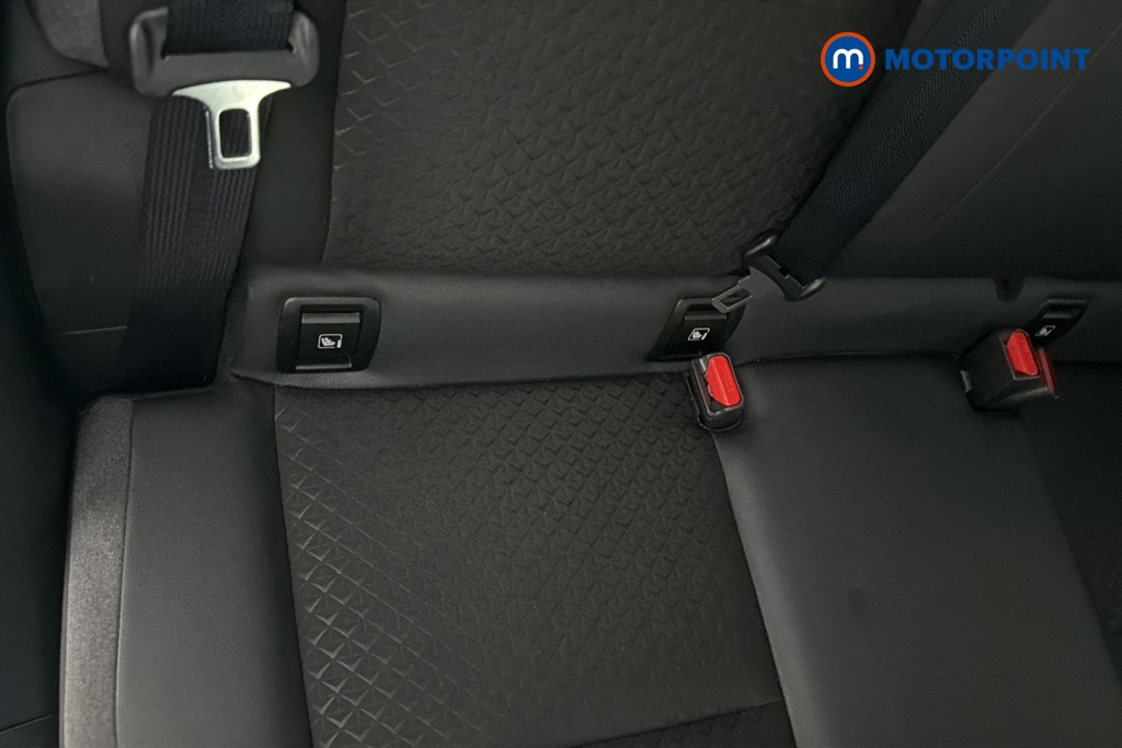Nissan Juke N-Connecta Manual Petrol SUV - Stock Number (1659274) - 27th supplementary image