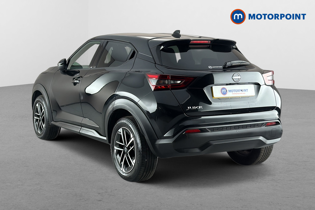 Nissan Juke N-Connecta Manual Petrol SUV - Stock Number (1659274) - Drivers side rear corner
