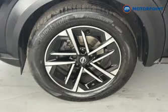 Nissan Juke N-Connecta Manual Petrol SUV - Stock Number (1659274) - 44th supplementary image