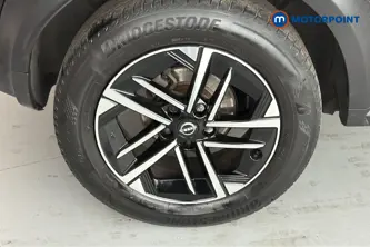 Nissan Juke N-Connecta Manual Petrol SUV - Stock Number (1659274) - 46th supplementary image