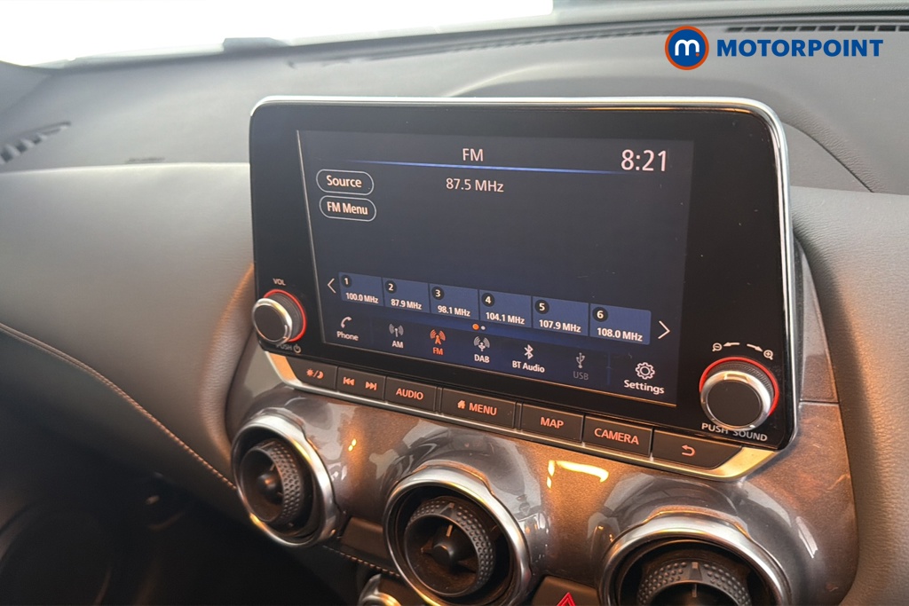 Nissan Juke N-Connecta Manual Petrol SUV - Stock Number (1659799) - 8th supplementary image