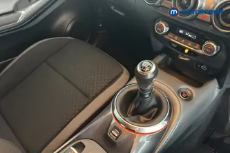 Nissan Juke N-Connecta Manual Petrol SUV - Stock Number (1659799) - 15th supplementary image