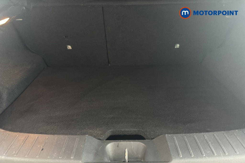 Nissan Juke N-Connecta Manual Petrol SUV - Stock Number (1659799) - 30th supplementary image