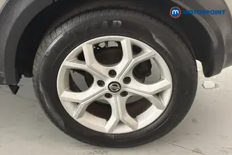 Nissan Juke N-Connecta Manual Petrol SUV - Stock Number (1659799) - 45th supplementary image