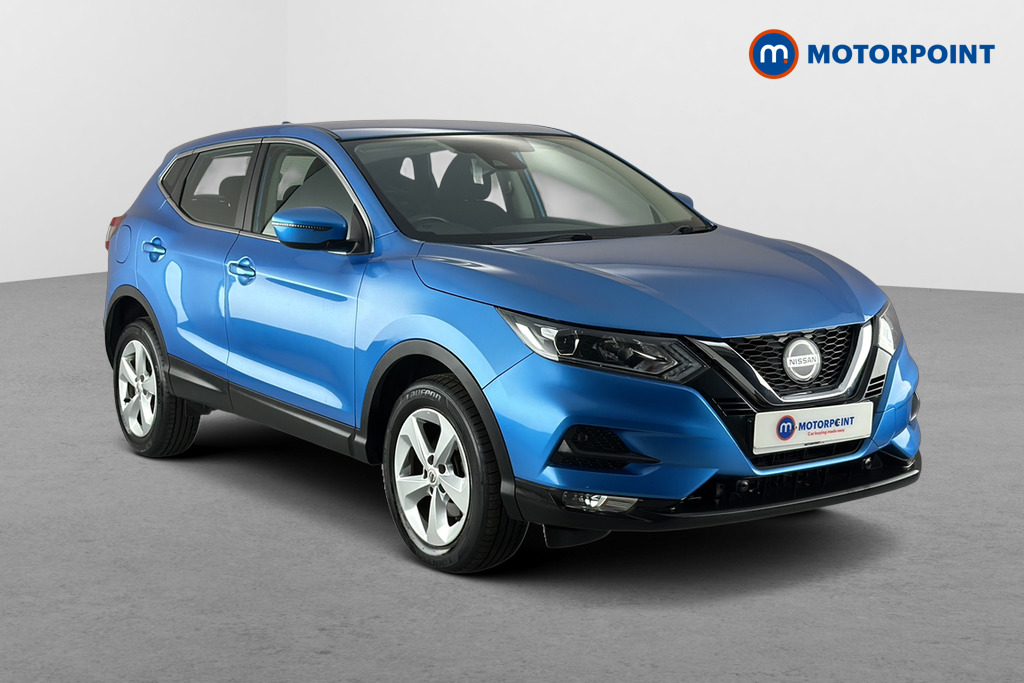 Nissan Qashqai Acenta Premium Manual Diesel SUV - Stock Number (1660301) - Drivers side front corner