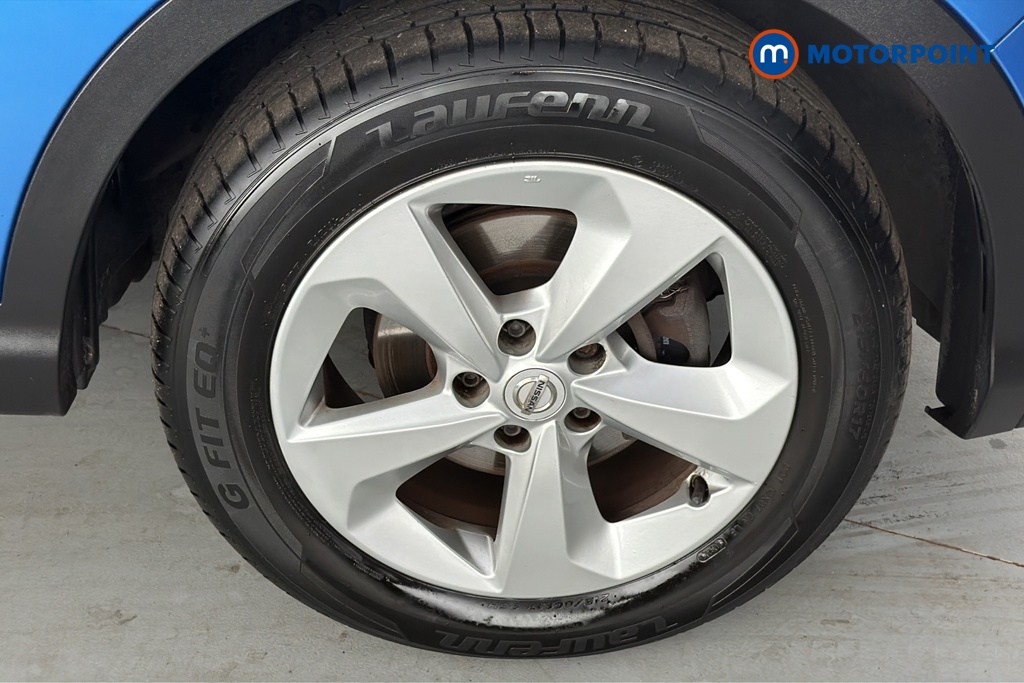 Nissan Qashqai Acenta Premium Manual Diesel SUV - Stock Number (1660301) - 47th supplementary image