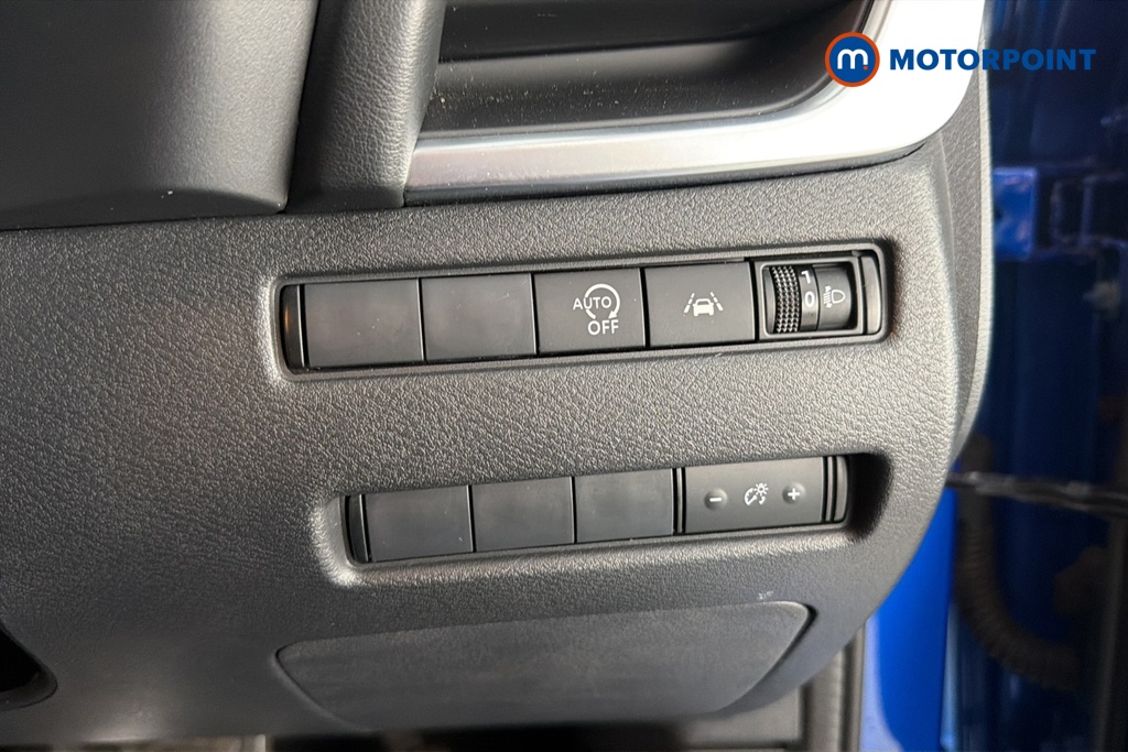 Nissan Qashqai Acenta Premium Manual Petrol SUV - Stock Number (1660955) - 11th supplementary image