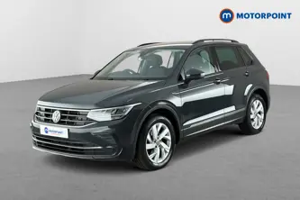 Volkswagen Tiguan Life Manual Petrol SUV - Stock Number (1661077) - Passenger side front corner