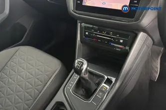 Volkswagen Tiguan Life Manual Petrol SUV - Stock Number (1661077) - 15th supplementary image