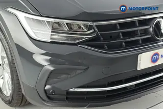 Volkswagen Tiguan Life Manual Petrol SUV - Stock Number (1661077) - 38th supplementary image