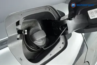 Volkswagen Tiguan Life Manual Petrol SUV - Stock Number (1661077) - 41st supplementary image